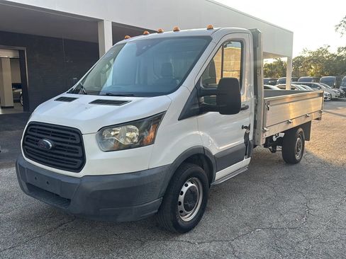 Used 2018 Ford Transit 250 138 RWD image 3
