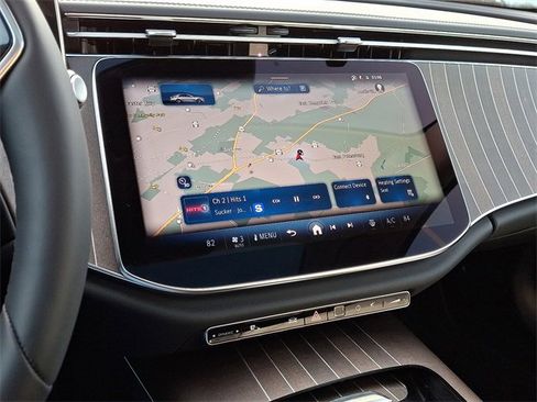 Used 2026 Mercedes-Benz E 350 4MATIC Sedan image 14