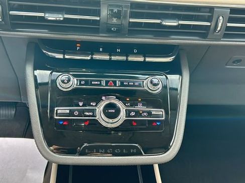 Used 2022 Lincoln Corsair FWD image 21