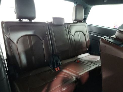 Used 2024 Ford Expedition Limited image 53