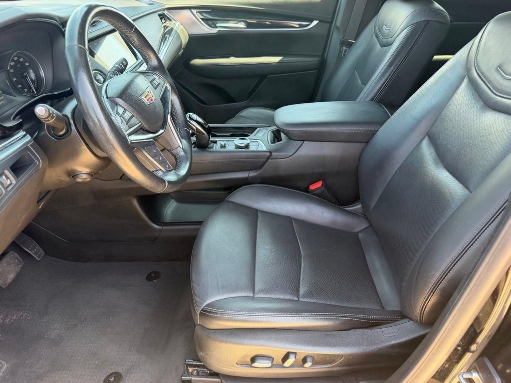 Used 2023 Cadillac XT5 Premium Luxury FWD image 10