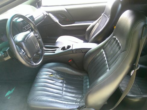 Used 2002 Chevrolet Camaro LT image 47