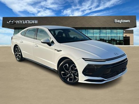 Used 2024 Hyundai Sonata SEL FWD image 1