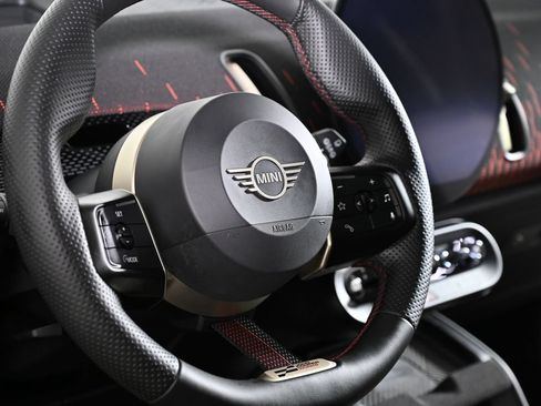Certified 2025 MINI Cooper Countryman John Cooper Works w/ Comfort Package Max AWD/4WD image 14