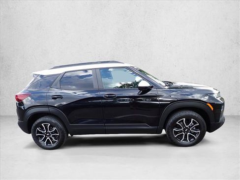 Used 2023 Chevrolet TrailBlazer ACTIV w/ Convenience Package AWD/4WD image 5