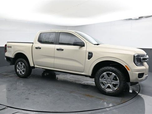 New 2025 Ford Ranger XLT w/ Chrome Accent Package image 3