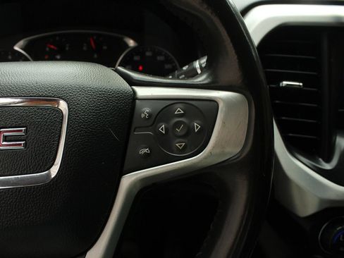 Used 2020 GMC Acadia SLE w/ Driver Convenience Package FWD image 30