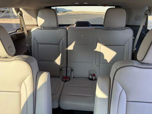 Used 2021 GMC Yukon Denali w/ Denali Premium Package image 49