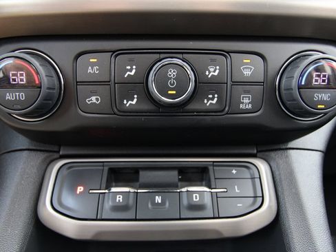 Used 2023 GMC Acadia Denali w/ Denali Ultimate Package AWD/4WD image 34