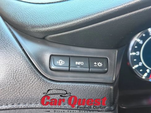 Used 2016 Cadillac Escalade Luxury AWD/4WD image 37