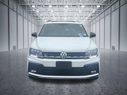 Used 2021 Volkswagen Tiguan SE R-Line AWD/4WD image 19