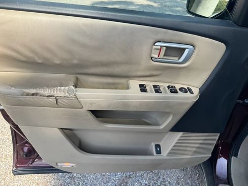 Used 2011 Honda Pilot EX-L image 15