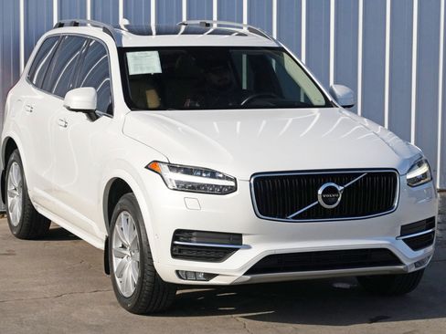 Used 2016 Volvo XC90 T6 Momentum w/ Momentum Plus Package image 52