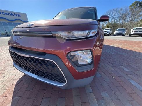 Used 2021 Kia Soul S image 6