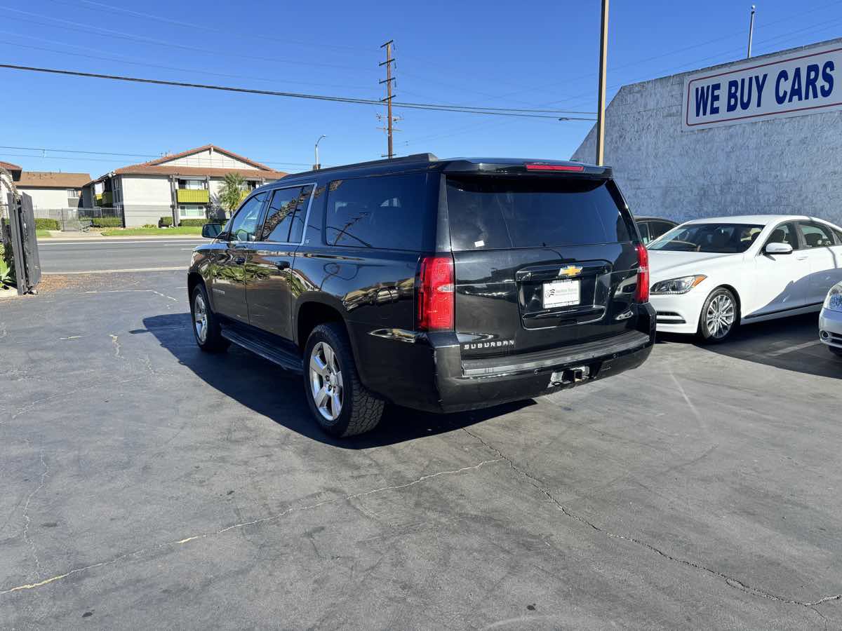 Used 2015 Chevrolet Suburban LT AWD/4WD image 2