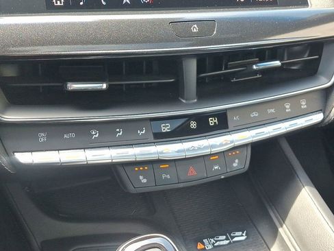 Certified 2022 Cadillac CT5 Luxury w/ Sun And Sound Package AWD/4WD image 17