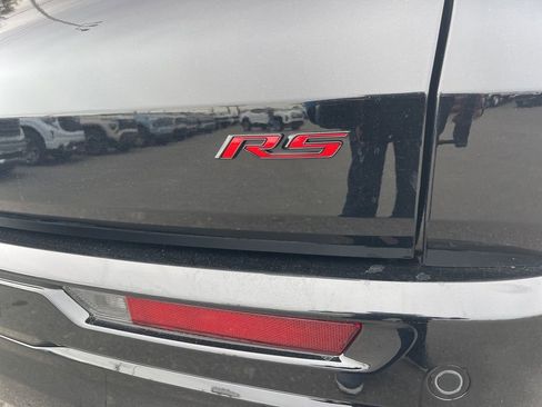 Used 2024 Chevrolet Traverse RS w/ LPO, Floor Liner Package image 33