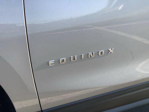 Certified 2024 Chevrolet Equinox LT FWD image 30