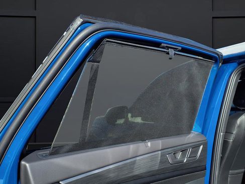 New 2026 Volkswagen Atlas Cross Sport SE image 16