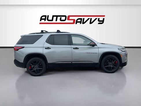 Used 2023 Chevrolet Traverse Premier w/ Redline Edition FWD image 8