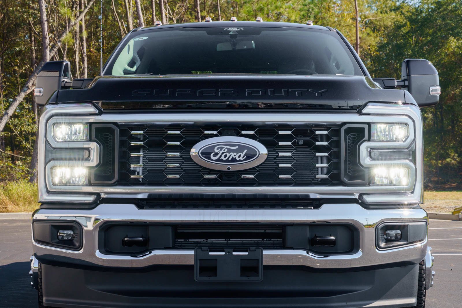 New 2027 Ford F350 Lariat AWD/4WD image 3
