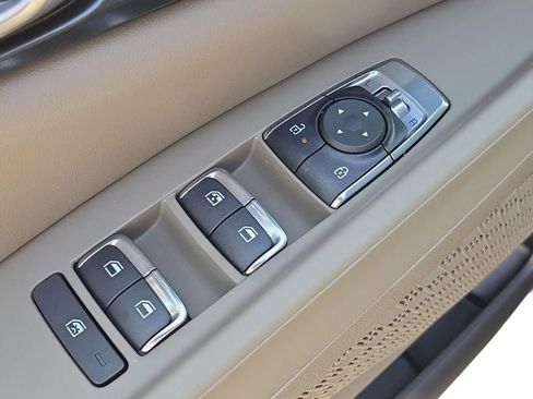 New 2026 Kia Carnival image 16