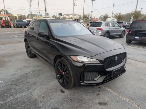 Used 2020 Jaguar F-PACE S image 3
