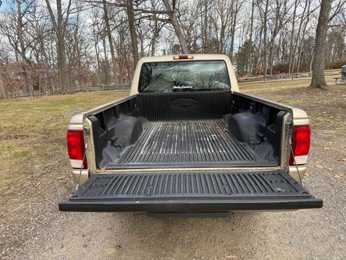 Used 2000 Ford Ranger XL image 7