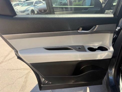 Used 2020 Hyundai Palisade SEL FWD image 21