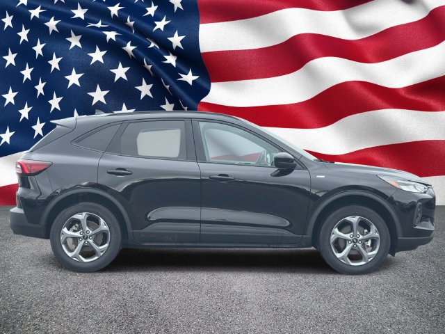 Certified 2025 Ford Escape ST-Line Select AWD/4WD image 7