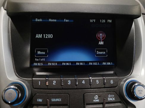 Used 2017 Chevrolet Equinox LT w/ Convenience Package image 25