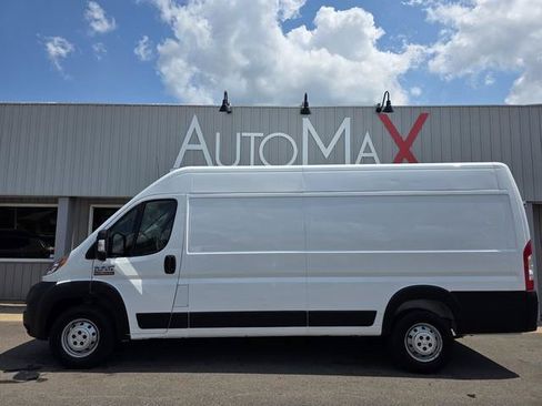 Used 2021 RAM ProMaster 3500 w/ Premium Appearance Group FWD image 1