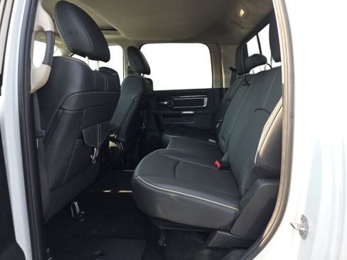 Used 2015 RAM 2500 Limited AWD/4WD image 11