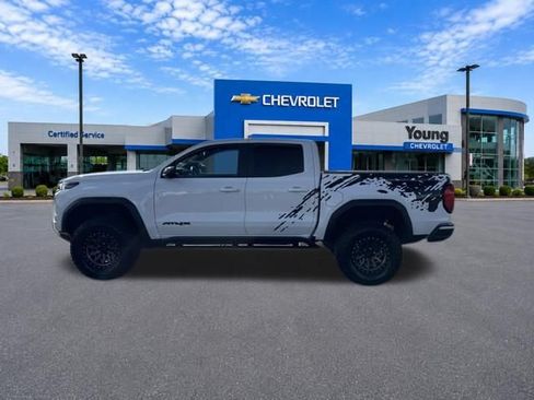 Used 2023 GMC Canyon AT4X AWD/4WD image 4