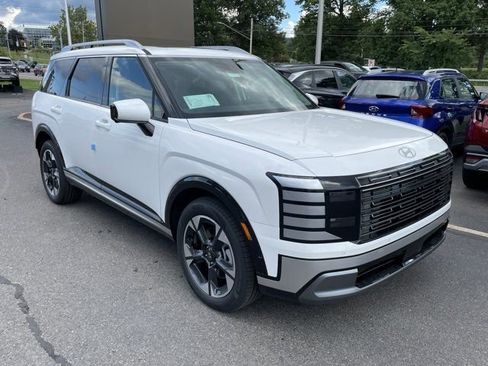 New 2026 Hyundai Palisade Limited image 2