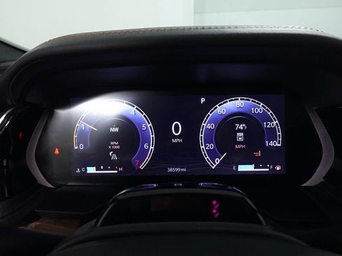 Used 2023 Jeep Grand Cherokee L Summit w/ Advanced Protech Group IV AWD/4WD image 18