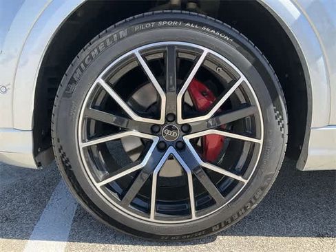 Used 2023 Audi Q8 Premium Plus w/ Premium Plus Package image 11