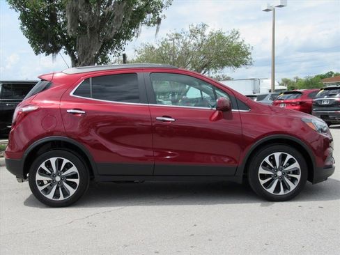 Certified 2022 Buick Encore Preferred w/ Safety Package FWD image 2