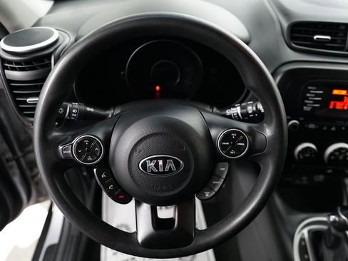 Used 2016 Kia Soul FWD image 20