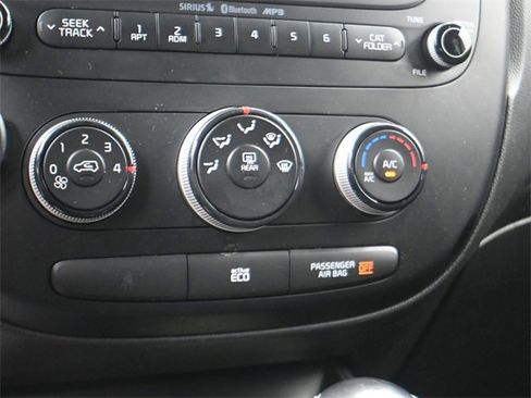 Used 2014 Kia Soul + image 16