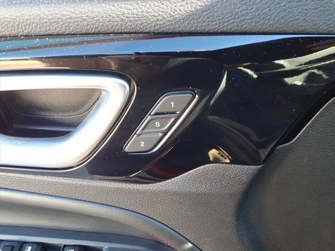 Used 2025 Jeep Compass Trailhawk w/ Trailhawk Elite Group image 11