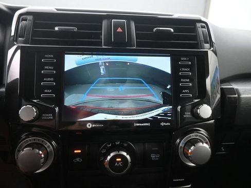 Used 2024 Toyota 4Runner TRD Off-Road Premium image 19