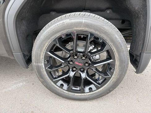 New 2026 GMC Sierra 1500 Denali AWD/4WD image 26