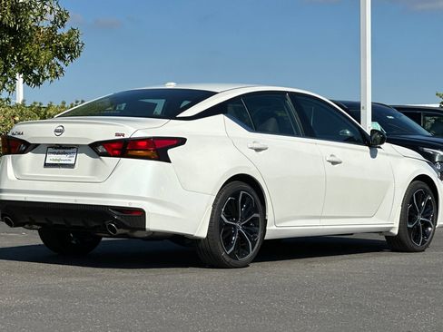 New 2025 Nissan Altima 2.5 SR w/ SR Premium Package image 4
