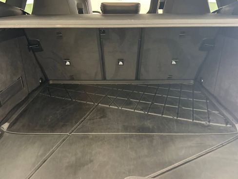 Used 2023 BMW iX xDrive50 w/ Premium Package image 15