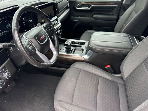 Used 2023 GMC Sierra 1500 Elevation w/ LPO, Elevation Black Package AWD/4WD image 10