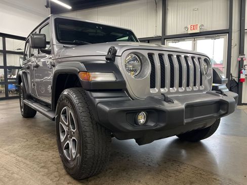 Used 2020 Jeep Wrangler Unlimited Sport S AWD/4WD image 17