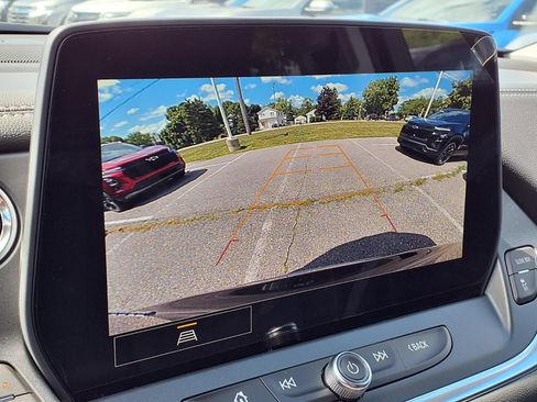 New 2026 Chevrolet Blazer LT w/ Convenience Package FWD image 17
