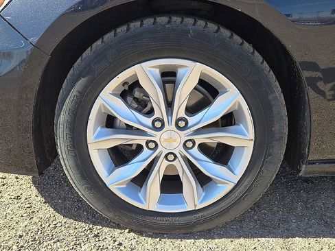 Used 2023 Chevrolet Malibu LT image 10