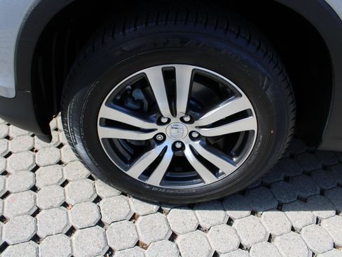 Used 2016 Honda Pilot EX image 12